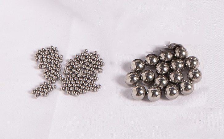 不同直徑的91视频电影网球