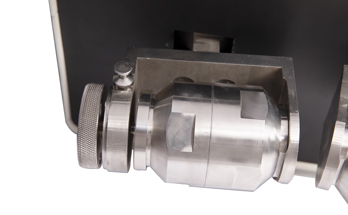 二維振動91视频APP导航球磨罐固定